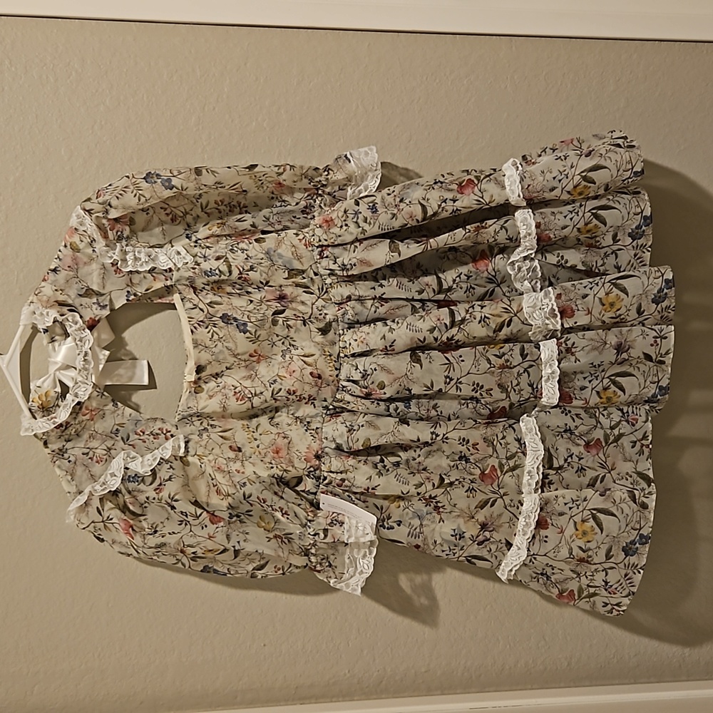Selkie puff dress. Size XL.